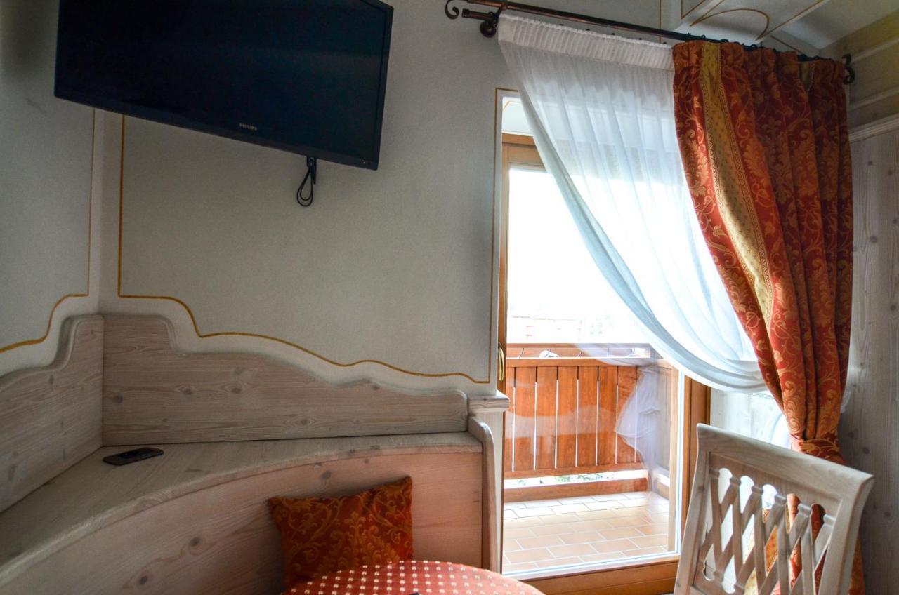 Hotel Cristallo อันดาโล ภายนอก รูปภาพ