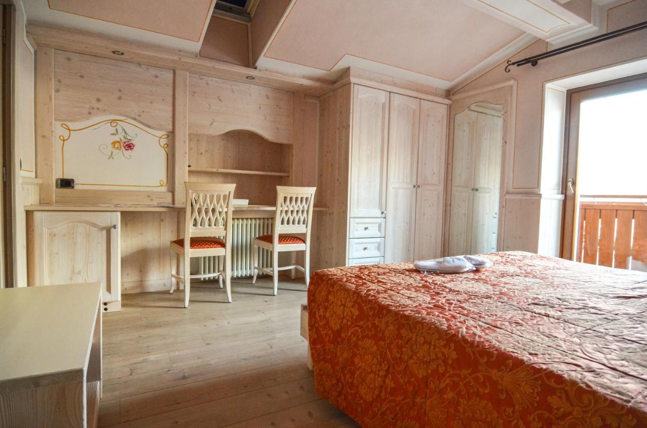 Hotel Cristallo อันดาโล ภายนอก รูปภาพ